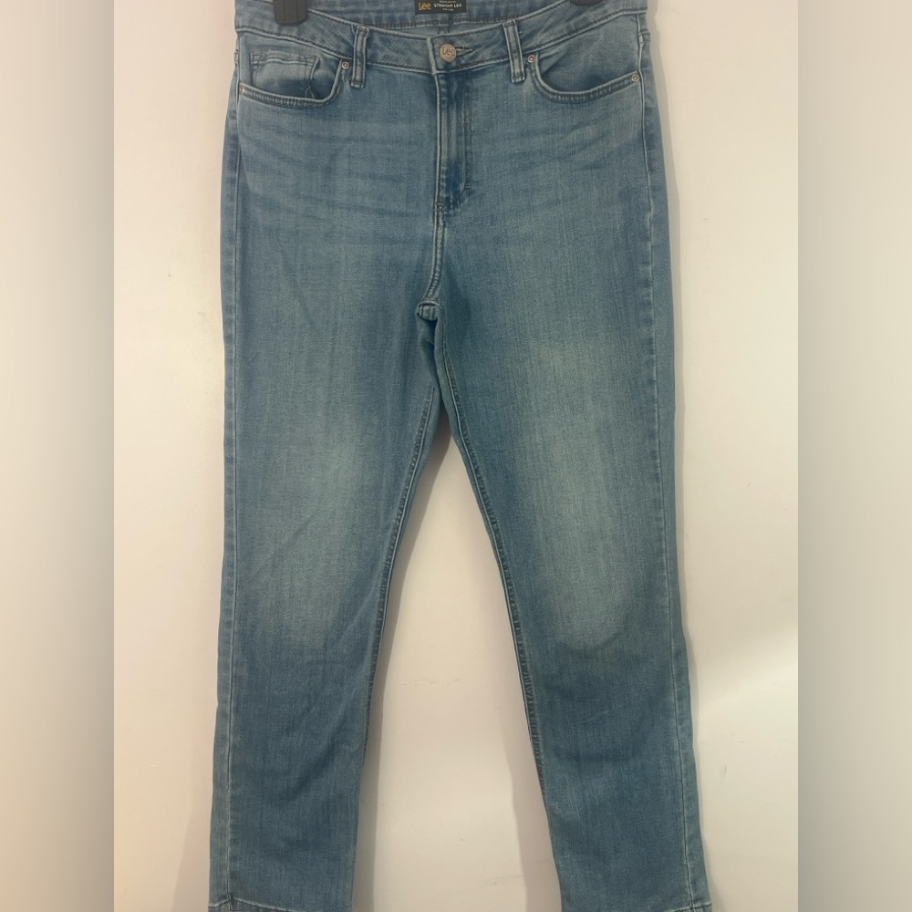 Lee Regular Fit Straight Leg Jeans – Women’s 14 Long